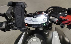 YAMAHA MT-07 2015 RM07J