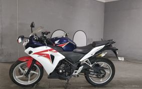 HONDA CBR250R MC41