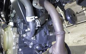 HUSQVARNA SVARTPILEN 125 2004