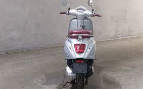 VESPA PRIMA BEIGE RA150 RP8M82