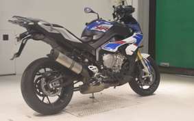 BMW S1000XR 2019