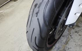 YAMAHA YZF-R1 2010