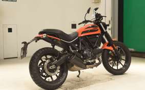DUCATI SCRAMBLER SIXTY2 2017