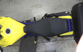 SUZUKI Vｽﾄﾛｰﾑ800DE 2025 EM1BA