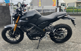 YAMAHA MT-125