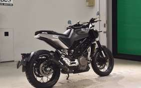 HUSQVARNA SVARTPILEN 401 2021