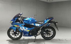 SUZUKI GSX-R125 DL33B