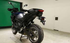 YAMAHA TRACER 9 GT+  AMT 2025 RNA1J