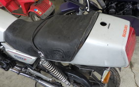 SUZUKI GSX400F