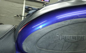 TRIUMPH BONNEVILLE T100 2005