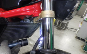 HONDA VTR 250 Gen. 2 MC33