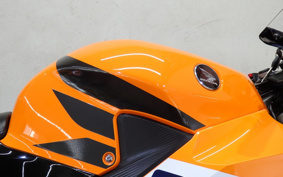 HONDA CBR600RR 2016 PC40
