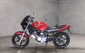 HONDA VTR 250 MC33