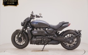 TRIUMPH ROCKET III ストームR 2025