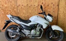SUZUKI GSR250 GJ55D