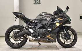 KAWASAKI ZX-25R ZX250E