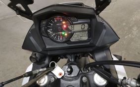SUZUKI DL650 ( V-Strom 650 ) C733A