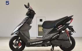 KYMCO VJR125 i