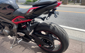 TRIUMPH STREET TRIPLE R 2021 HDA544
