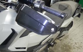 HONDA X-ADV 750 2024 RH21