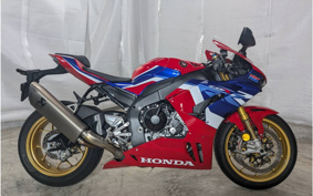 HONDA CBR1000RR-R FB SP 2022 SC82
