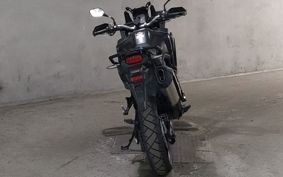 HONDA CRF1000L AFRICA TWIN 2018 SD04