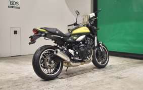 KAWASAKI Z900RS 2023 ZR900K