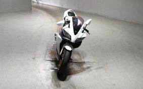 YAMAHA YZF-R125 RE06