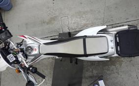HONDA XR230 MOTARD