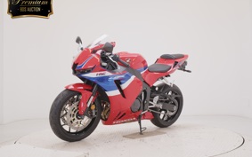 HONDA CBR600RR 2025