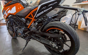 KTM 125 DUKE JPA40