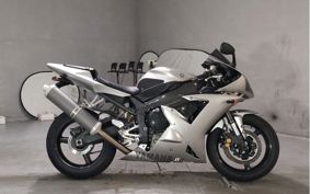 YAMAHA YZF-R1 2002 RN09