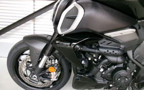 DUCATI DIAVEL V4 2024 3G00