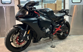 YAMAHA YZF-R1 S 2021 RN42