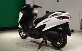 SUZUKI SKYWAVE 200 (Burgman 200)