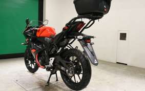 SUZUKI GSX-R125 2004 DL33B
