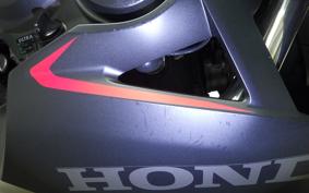 HONDA CBR650R E-Clutch 2026 RH17