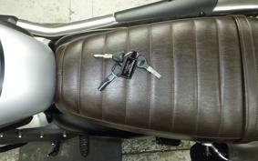 TRIUMPH STREET SCRAMBLER 2019