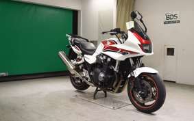 HONDA CB1300SB SUPER BOLDOR A 2010 SC54