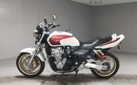 HONDA CB1300SF SUPER FOUR SC40
