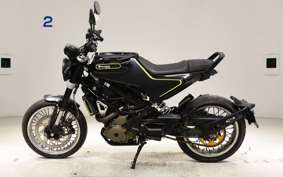 HUSQVARNA スバルトピレン401 2019