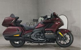 HONDA GL1800 TOUR DCT SC79