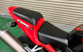 HONDA CBR954RR 2004 SC50