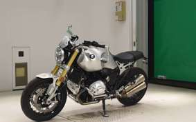 BMW R NINE T 2018