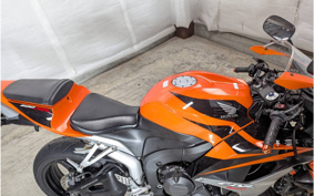 HONDA CBR600RR 2013 PC40