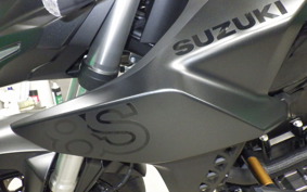 SUZUKI GSX-8S 2025 EM1AA