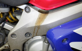 HONDA CBR600F 2001