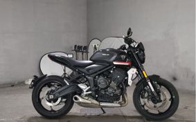 TRIUMPH TRIDENT 660 LGL10U