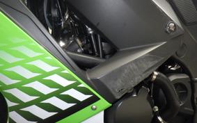 KAWASAKI ZX 10 NINJA R 2010
