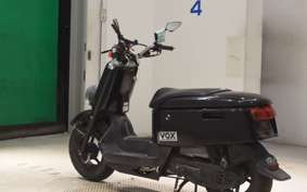 YAMAHA VOX 2023 SA31J